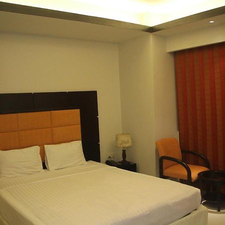 Orchid Business Hotel Читтагонг Экстерьер фото
