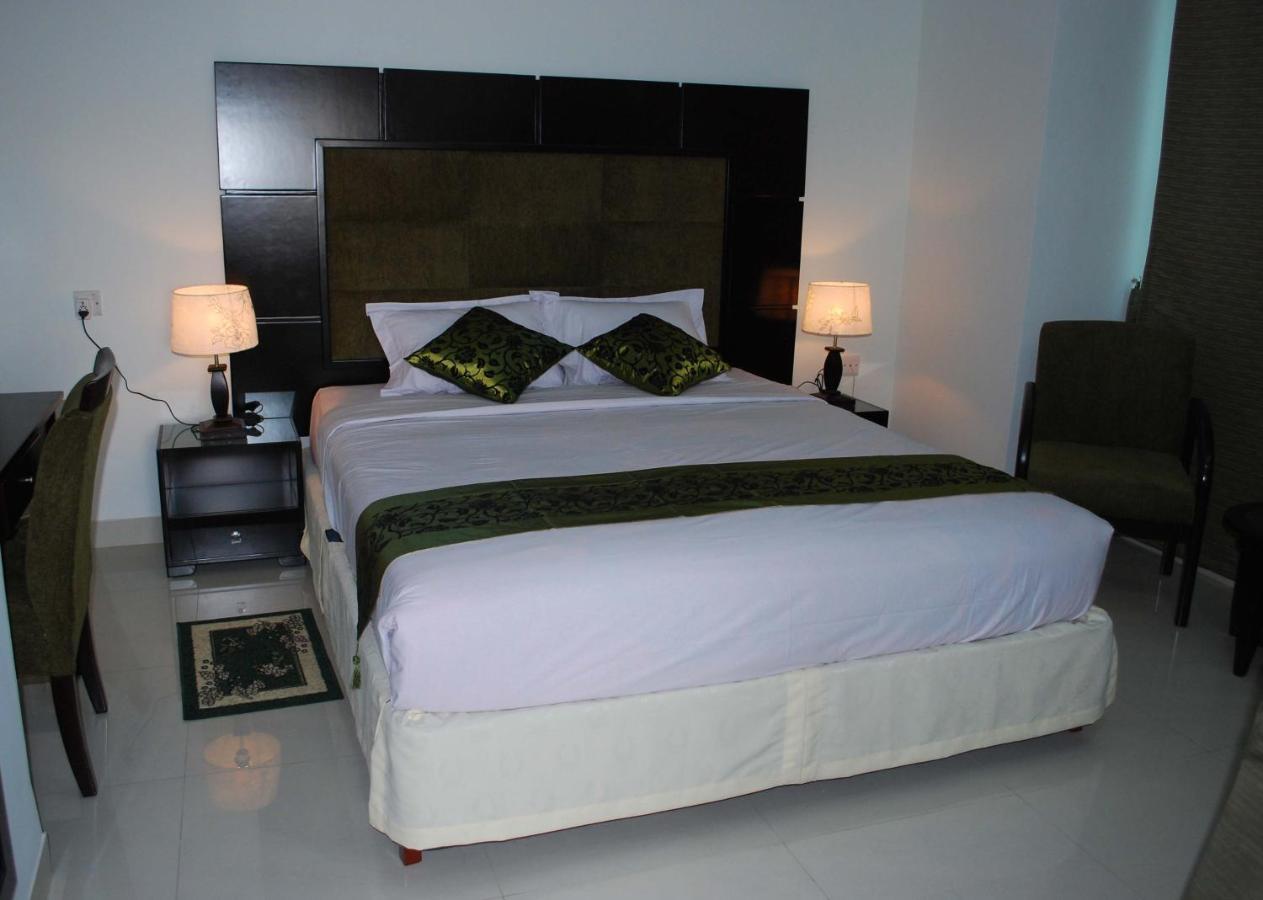 Orchid Business Hotel Читтагонг Экстерьер фото